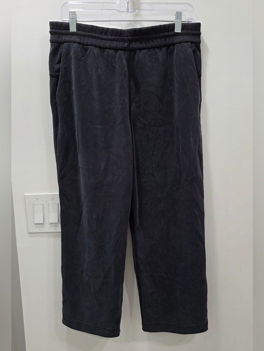 Lululemon Softstreme High-Rise Crop Pants